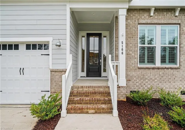 Photo 4 of Single family home for sale at 5106 Whaitley Ln, Greensboro, NC 27407 | MLS# 1229395 | Listing updated on 2026-09-15