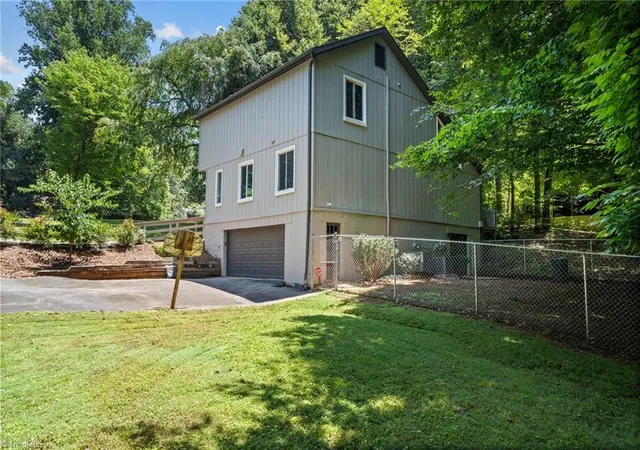 Photo 3 of Single family home for sale at 8054 Deverow Ct, Lewisville, NC 27023 | MLS# 1228996 | Listing updated on 2026-09-01