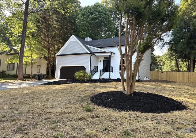5th image of 6100 Clarkwood Cir, Greensboro, NC 27410 | MLS# 1227265
