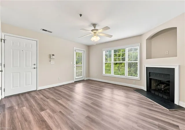 2nd image of 4762 Tatton Park Cir #2D, Winston Salem, NC 27103 | MLS# 1230474