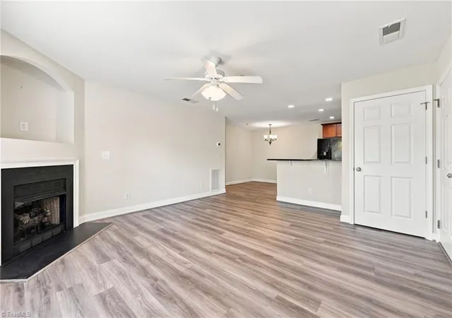 4th image of 4762 Tatton Park Cir #2D, Winston Salem, NC 27103 | MLS# 1230474