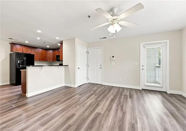 5th image of 4762 Tatton Park Cir #2D, Winston Salem, NC 27103 | MLS# 1230474