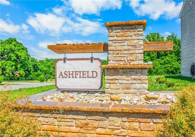 Photo 3 of Single family home for sale at 164 Ashfield Ln, Lexington, NC 27292 | MLS# 1225169 | Listing updated on 2026-08-26