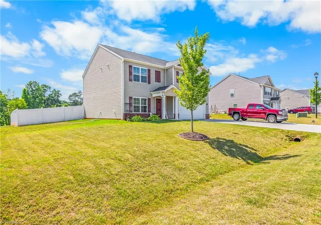 Photo 4 of Single family home for sale at 164 Ashfield Ln, Lexington, NC 27292 | MLS# 1225169 | Listing updated on 2026-08-26