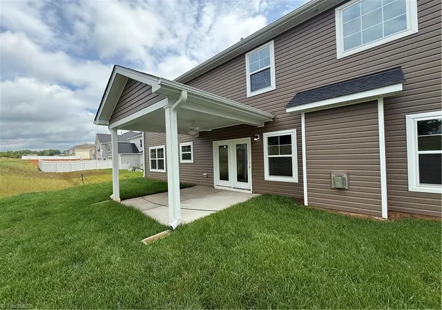 Photo 2 of Single family home for sale at 1586 Dappledown St #58, Kernersville, NC 27284 | MLS# 1233060 | Listing updated on 2026-08-27