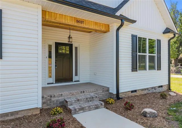 5th image of 5037 Faith Rd, Salisbury, NC 28146 | MLS# 1227041