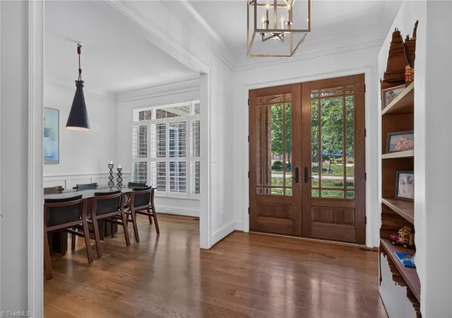 Photo 3 of Mansion for sale at 2785 Spicewood Trails Ln, Winston Salem, NC 27106 | MLS# 1225176 | Listing updated on 2026-09-10