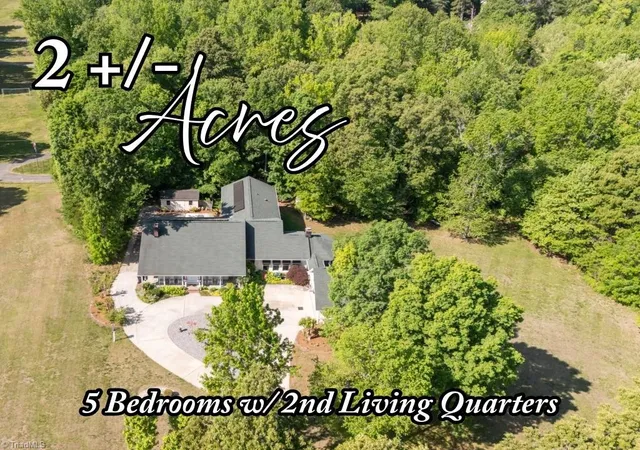 2nd image of 3703 Brandon Dr, High Point, NC 27265 | MLS# 1230573