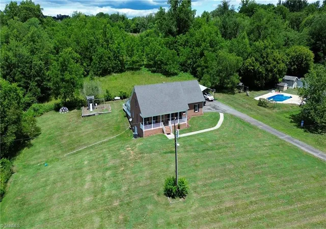Photo 28 of Single family home for sale at 198 Captain Day Rd, Ronda, NC 28670 | MLS# 1226113 | Listing updated on 2026-07-24