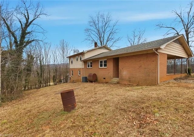 Photo 41 of Single family home for sale at 1625 Brushy Mountain Rd, Wilkesboro, NC 28697 | MLS# 1206857 | Listing updated on 2026-08-01