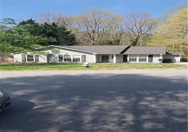 1st image of 6314 Cardinal Wood Dr, Greensboro, NC 27410 | MLS# 1214221