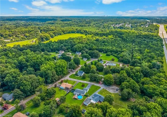 27th image of 1004 Timberpeg Ct, Lewisville, NC 27023 | MLS# 1230178