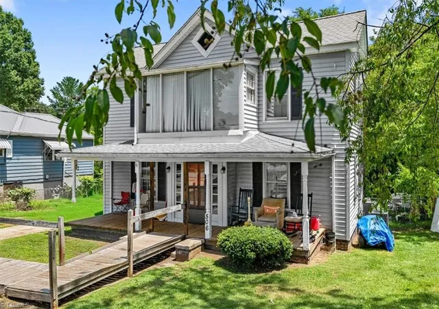 Photo 3 of Single family home for sale at 506 Moir St, Eden, NC 27288 | MLS# 1227613 | Listing updated on 2026-09-15