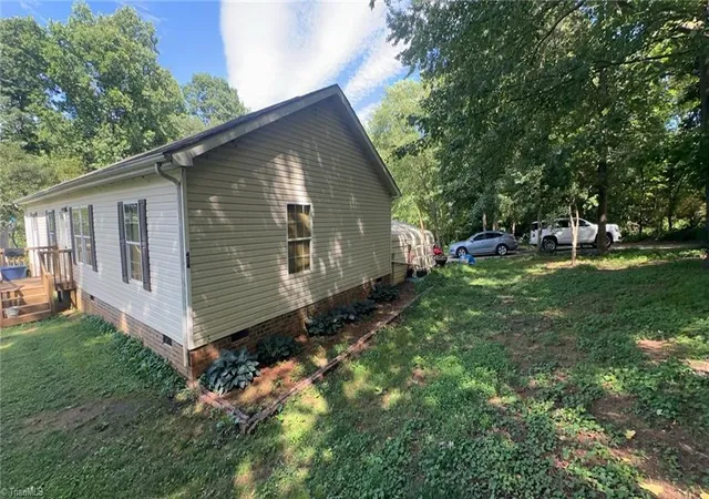 Homes for sale in Taylorsville, NC | 434 Mcalpin Ln, Taylorsville, NC 28681 | MLS# 1225039
