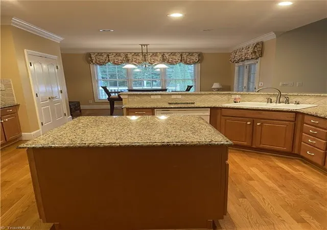 Photo 4 of Single family home for sale at 708 Croswell Ct, Whitsett, NC 27377 | MLS# 1213176 | Listing updated on 2026-07-15