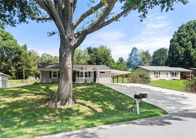 3rd image of 114 Cedardale Ln, King, NC 27021 | MLS# 1230873