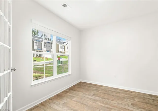 2nd image of 393 Middleton Dr, Lexington, NC 27295 | MLS# 1226685
