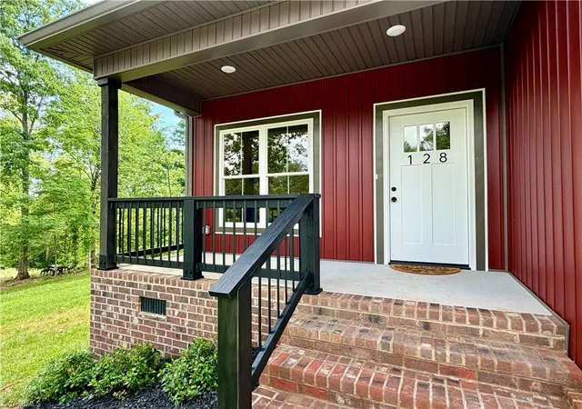 Photo 2 of Sale Pending at 128 Arrowood Ln, Harmony, NC 28634 | MLS# 1222224 | Listing updated on 2026-09-11