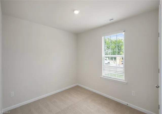 5th image of 302 Balsam Fir Ct, Thomasville, NC 27360 | MLS# 1223866