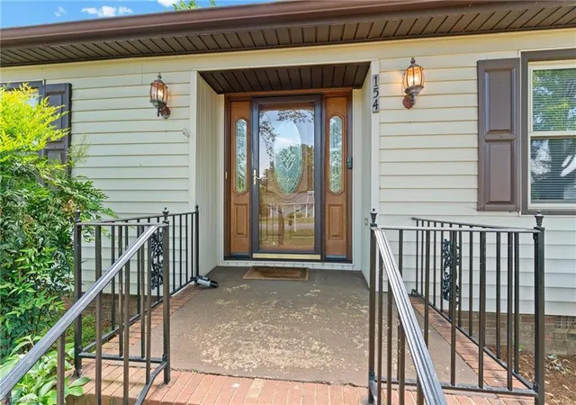 3rd image of 154 Meadowview Rd, Mocksville, NC 27028 | MLS# 1222550