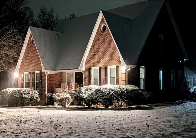 Photo 1 of Single family home for sale at 222 Shallowbrook Dr, Advance, NC 27006 | MLS# 1227846 | Listing updated on 2026-09-20