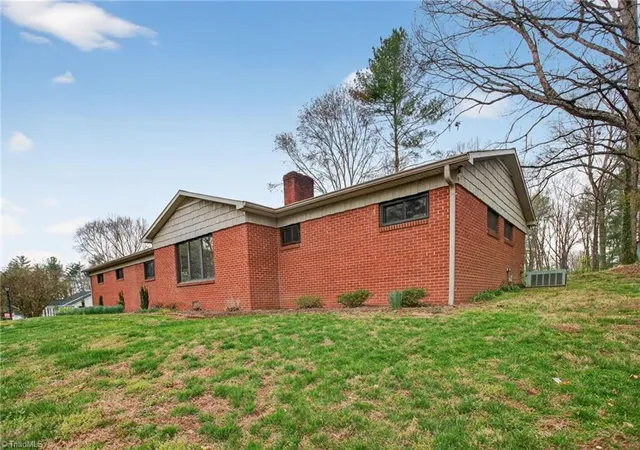 Photo 2 of Single family home for sale at 4783 Calico Rd, Lenoir, NC 28645 | MLS# 1214562 | Listing updated on 2026-09-10