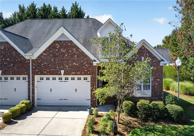 Photo 1 of Single family home for sale at 6 Jacobs Way, Greensboro, NC 27455 | MLS# 1227413 | Listing updated on 2026-09-19