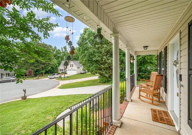3rd image of 80 Harris Farm Ct, Thomasville, NC 27360 | MLS# 1230592
