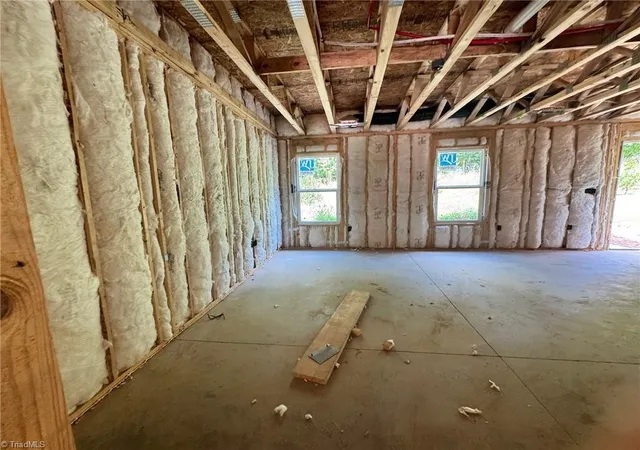 Photo 4 of Single family home for sale at 342 Poppy Ct, Eden, NC 27288 | MLS# 1224935 | Listing updated on 2026-09-11