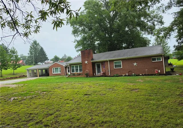 Photo 1 of Single family home for sale at 4606 Wards Gap Rd, Cana, VA 24317 | MLS# 1234054 | Listing updated on 2026-09-08