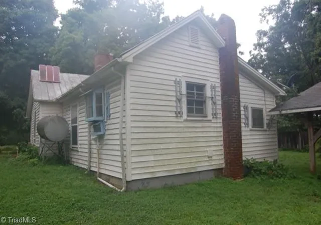 4th image of 156 S Snider St, Denton, NC 27239 | MLS# 1228923