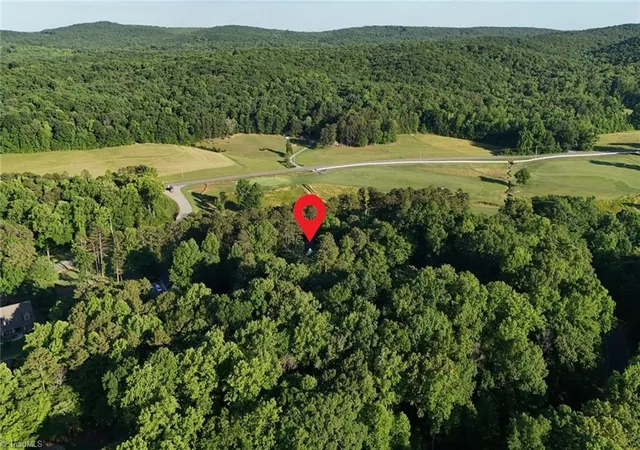 3rd image of 2592 Fox Ridge Rd, Asheboro, NC 27205 | MLS# 1223009