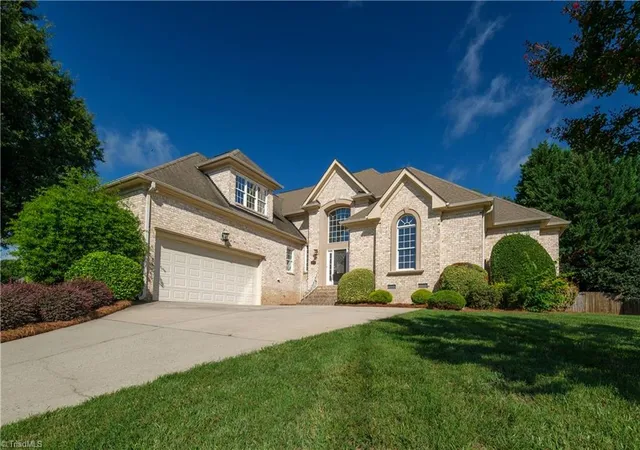 2nd image of 2325 Faircloth Wy, High Point, NC 27265 | MLS# 1230403