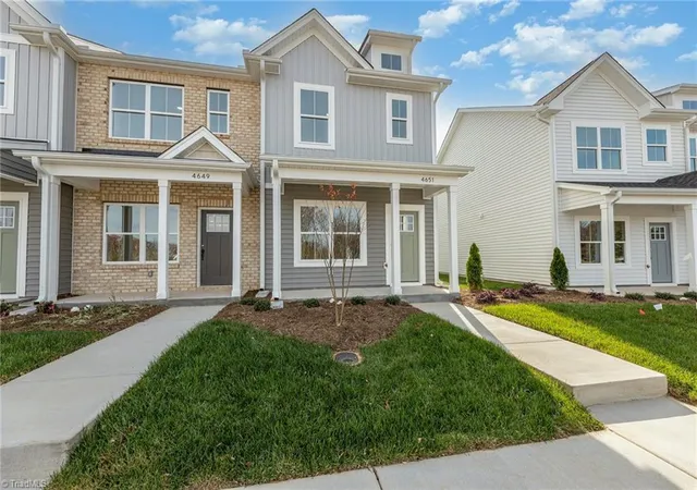 3rd image of 4651 Canter Park Ln, Greensboro, NC 27410 | MLS# 1226540