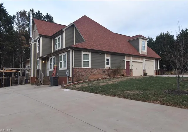 4th image of 1413 Bancroft St, Winston Salem, NC 27127 | MLS# 1204864