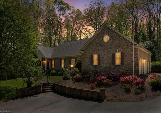 Photo 3 of Single family home for sale at 1001 Benton Ct, Reidsville, NC 27320 | MLS# 1218554 | Listing updated on 2026-09-16
