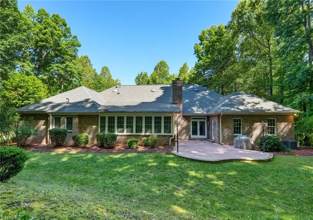 Photo 4 of Single family home for sale at 1001 Benton Ct, Reidsville, NC 27320 | MLS# 1218554 | Listing updated on 2026-09-16