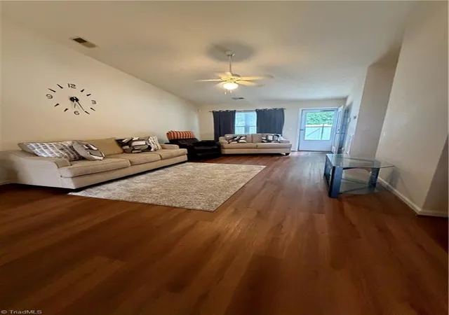 Photo 4 of Sale Pending at 603 Chesapeake Ln, Archdale, NC 27263 | MLS# 1231419 | Listing updated on 2026-09-19