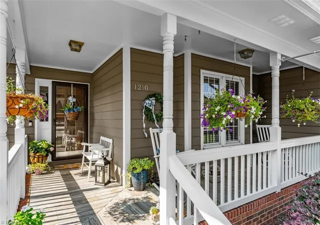 Photo 3 of Sale Pending at 1210 Suncrest Dr, High Point, NC 27265 | MLS# 1231106 | Listing updated on 2026-09-14