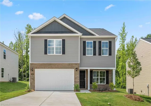 1st image of 408 White Spruce Ct, Thomasville, NC 27360 | MLS# 1230212