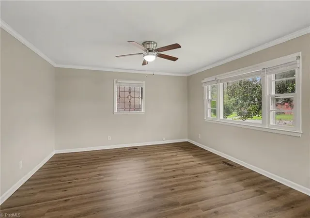 Photo 3 of Single family home for sale at 1625 Pichard St, Greensboro, NC 27401 | MLS# 1229097 | Listing updated on 2026-08-20