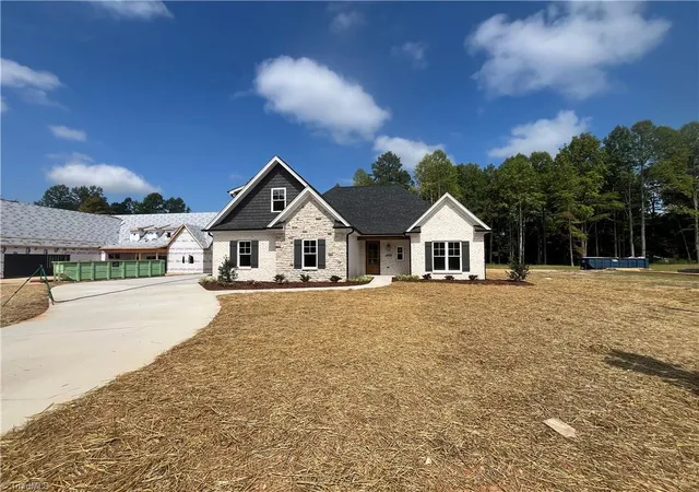 Photo 3 of Single family home for sale at 6851 Ridge Rd, Lexington, NC 27295 | MLS# 1233711 | Listing updated on 2026-10-14
