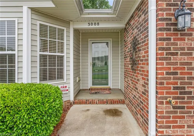 4th image of 3008 Old Craig Trl, Mebane, NC 27302 | MLS# 1221971