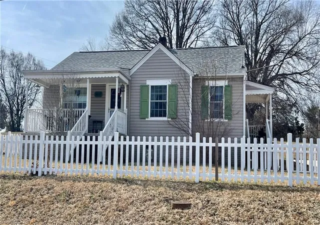 1st image of 1607 Larkin St, High Point, NC 27262 | MLS# 1211744