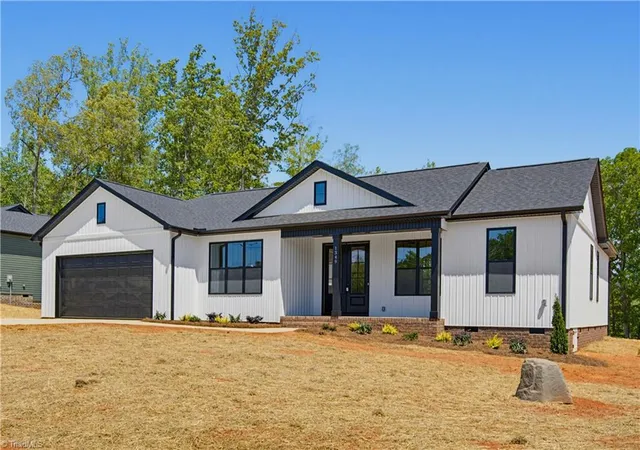 Homes for sale in Stokesdale, NC | 1349 Simpson Rd, Stokesdale, NC 27357 | MLS# 1219926