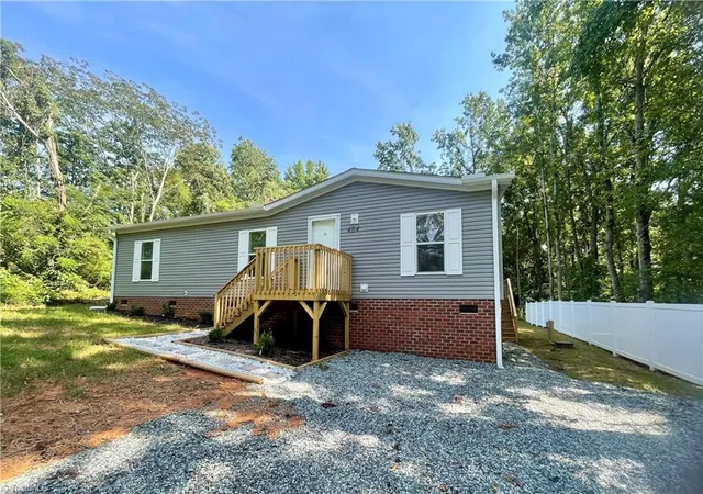 19th image of 484 Avenue K, Lexington, NC 27292 | MLS# 1193272