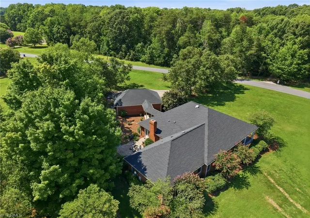 32nd image of 3922 Old Berkshire Dr, Browns Summit, NC 27214 | MLS# 1229302