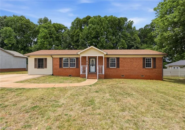 Homes for sale in Trinity, NC | 4041 Cresent Ave, Trinity, NC 27370 | MLS# 1225203