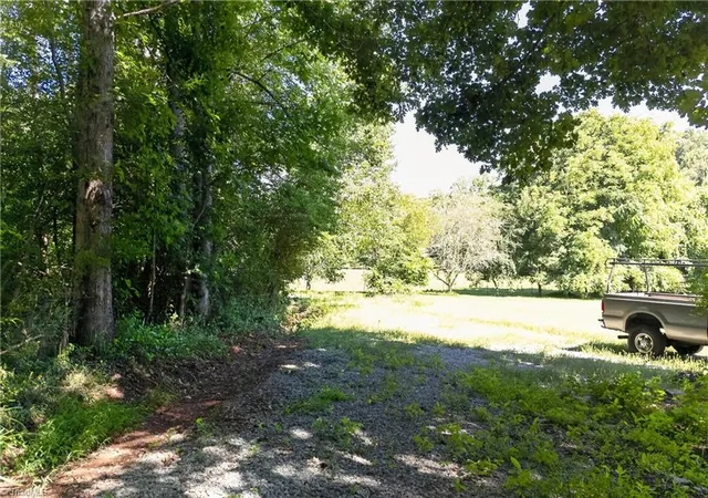4th image of 138 Eagle Valley Trl, Dobson, NC 27017 | MLS# 1227618