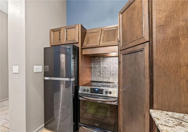 Photo 3 of Single family home for sale at 3126 Woodpoint St, Jamestown, NC 27282 | MLS# 1233273 | Listing updated on 2026-09-07